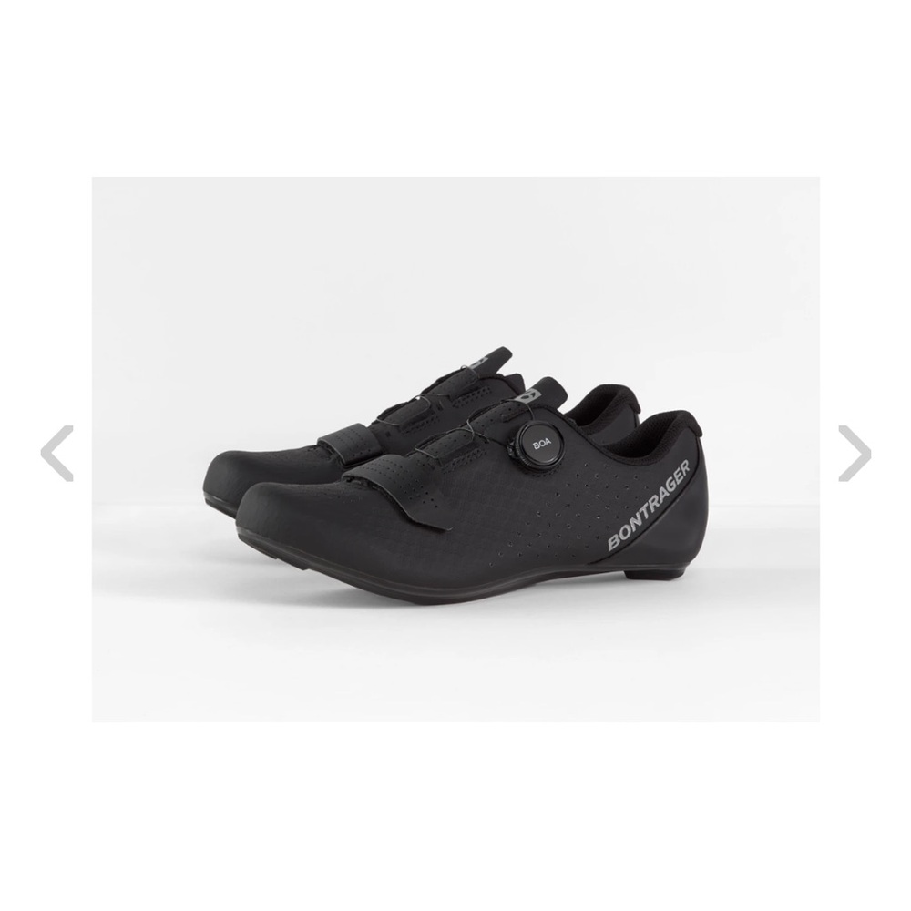 Bontrager Circuit Road Cycling Shoe with clips! Size 9 Womens